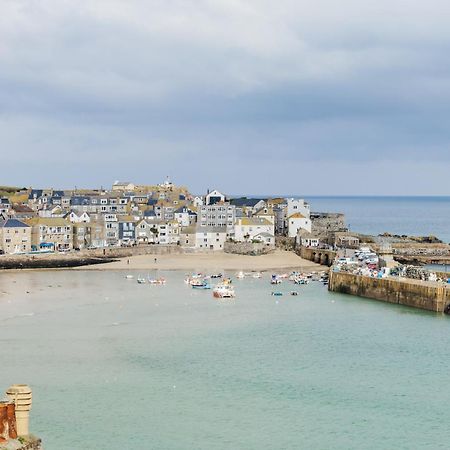 Carbis Bay - Luxury 3 Bed Penthouse Apartment With Sea Views Parking Sauna Balcony Exteriér fotografie