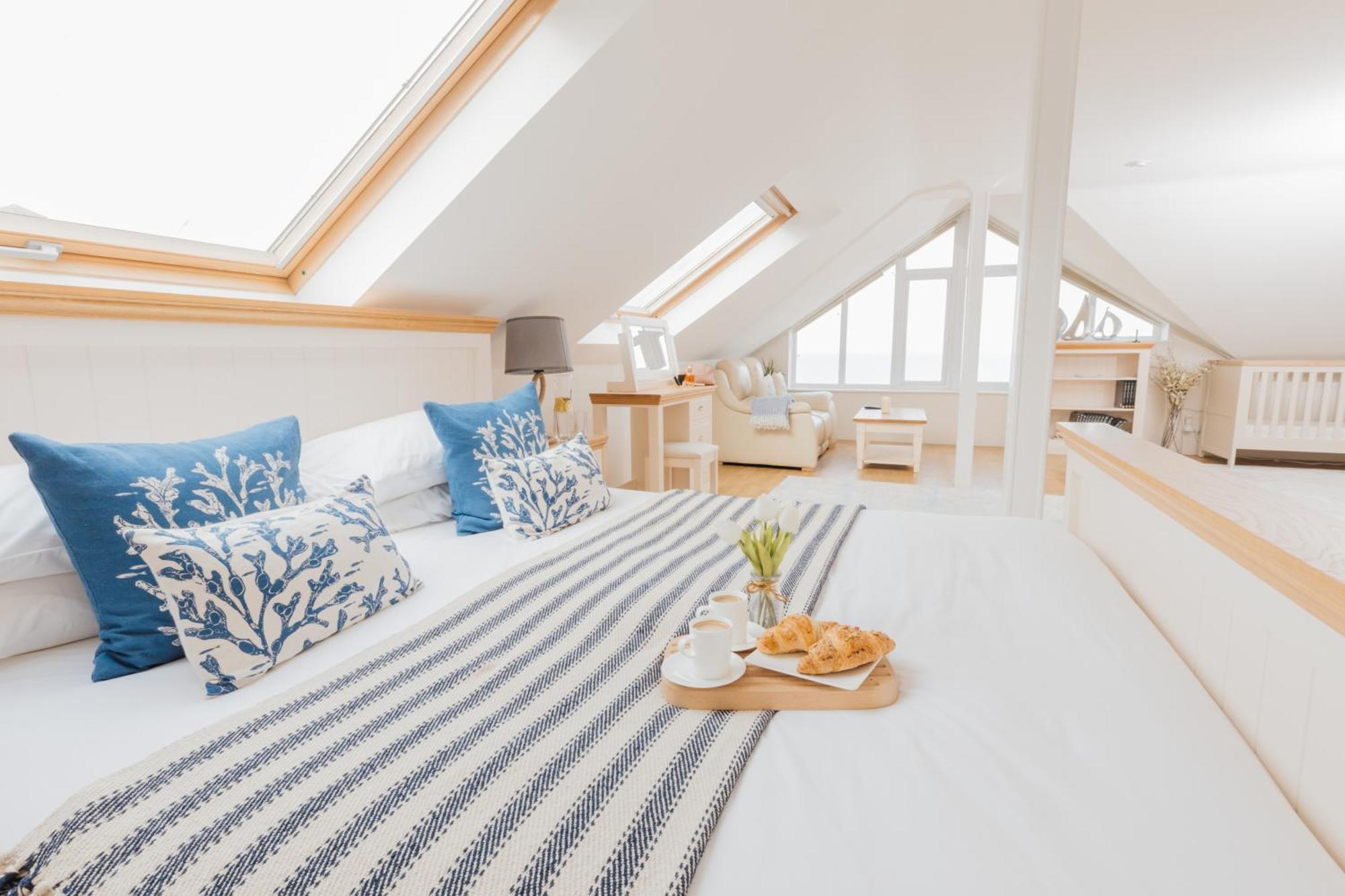 Carbis Bay - Luxury 3 Bed Penthouse Apartment With Sea Views Parking Sauna Balcony Exteriér fotografie